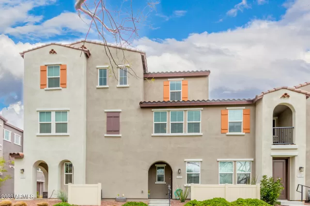 MLS: 6527516 Condo For Sale