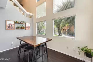 Photo #2: 6527556 Listing