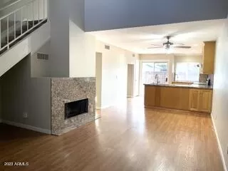 Photo #4: 6527627 Listing