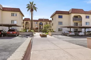 Photo #1: 6527688 Listing