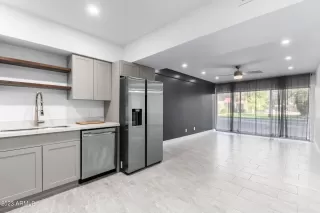 Photo #3: 6527766 Listing 