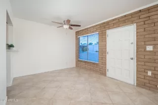 Photo #5: 6527768 Listing