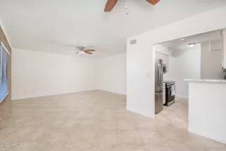 Photo #6: 6527768 Listing