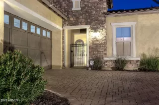 Photo #1: 6527856 Listing 