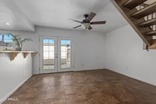 Photo #6: 6527873 Listing