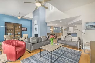 Photo #4: 6527879 Listing 