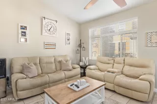 Photo #6: 6528119 Listing