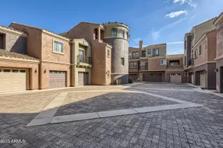 Photo #4: 6528134 Listing