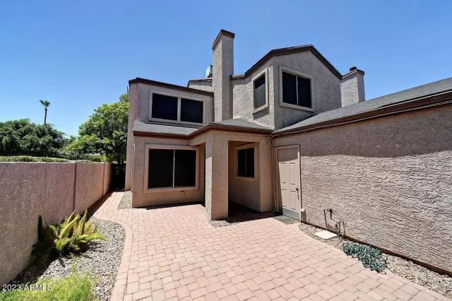 MLS: 6528274 Condo For Sale