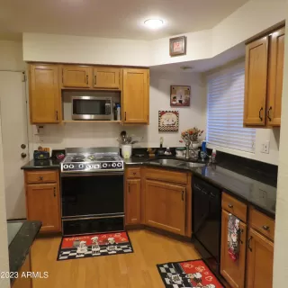 Photo #6: 6528274 Listing