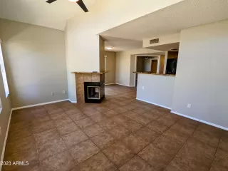 Photo #3: 6528281 Listing