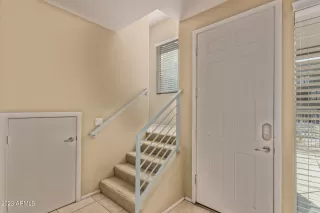 Photo #3: 6528335 Listing