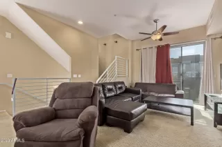 Photo #5: 6528335 Listing