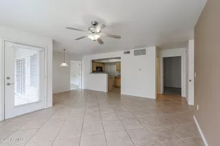 Photo #5: 6528579 Listing