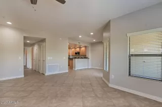 Photo #5: 6528659 Listing