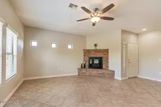 Photo #6: 6528659 Listing