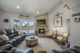 Photo #1: 6528733 Listing