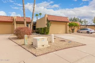 Photo #2: 6528966 Listing