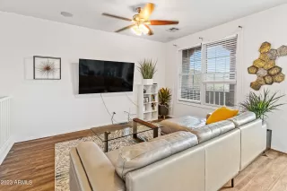 Photo #5: 6529024 Listing