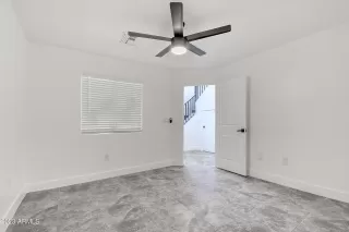 Photo #4: 6529122 Listing