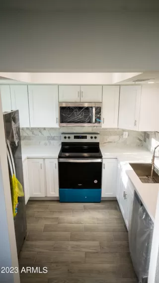 Photo #2: 6529154 Listing