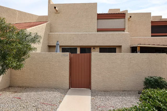 MLS: 6529223 Condo For Sale