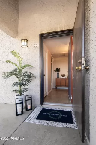 Photo #1: 6529258 Listing