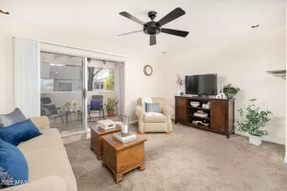 Photo #2: 6529258 Listing