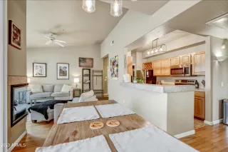 Photo #6: 6529341 Listing