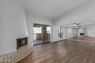 Photo #2: 6529418 Listing