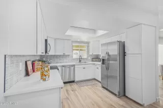 Photo #1: 6529486 Listing 