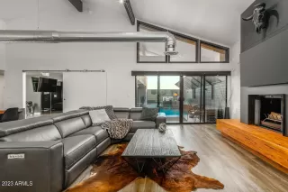 Photo #1: 6529497 Listing 