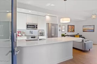 Photo #3: 6529532 Listing 