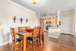 Photo #6: 6529546 Listing