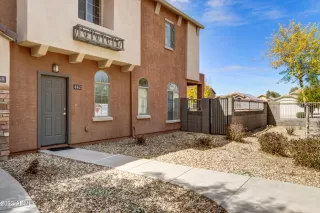 Photo #2: 6529579 Listing