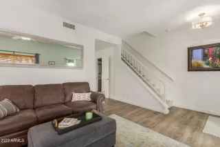 Photo #3: 6529614 Listing