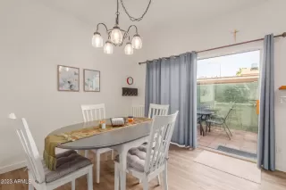 Photo #5: 6529614 Listing