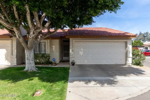MLS: 6529727 Condo For Sale