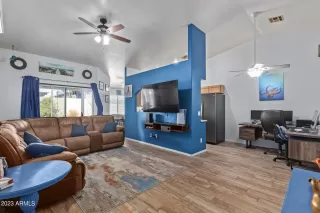 Photo #1: 6529727 Listing 