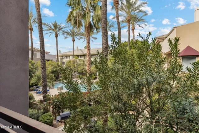 MLS: 6529741 Condo For Sale