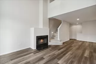 Photo #5: 6529741 Listing