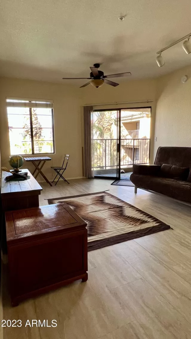 MLS: 6529767 Condo For Sale