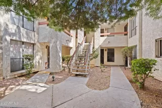 Photo #3: 6529888 Listing