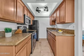 Photo #6: 6529957 Listing