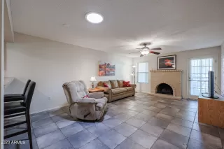 Photo #3: 6530145 Listing