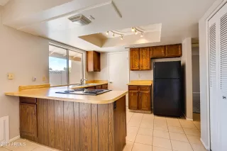 Photo #2: 6530187 Listing 