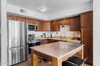 Photo #2: 6530260 Listing