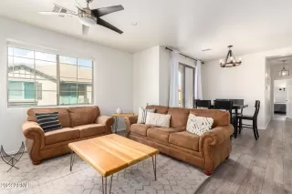 Photo #2: 6530355 Listing