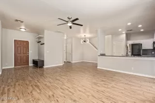 Photo #1: 6530378 Listing 