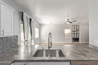 Photo #6: 6530378 Listing 